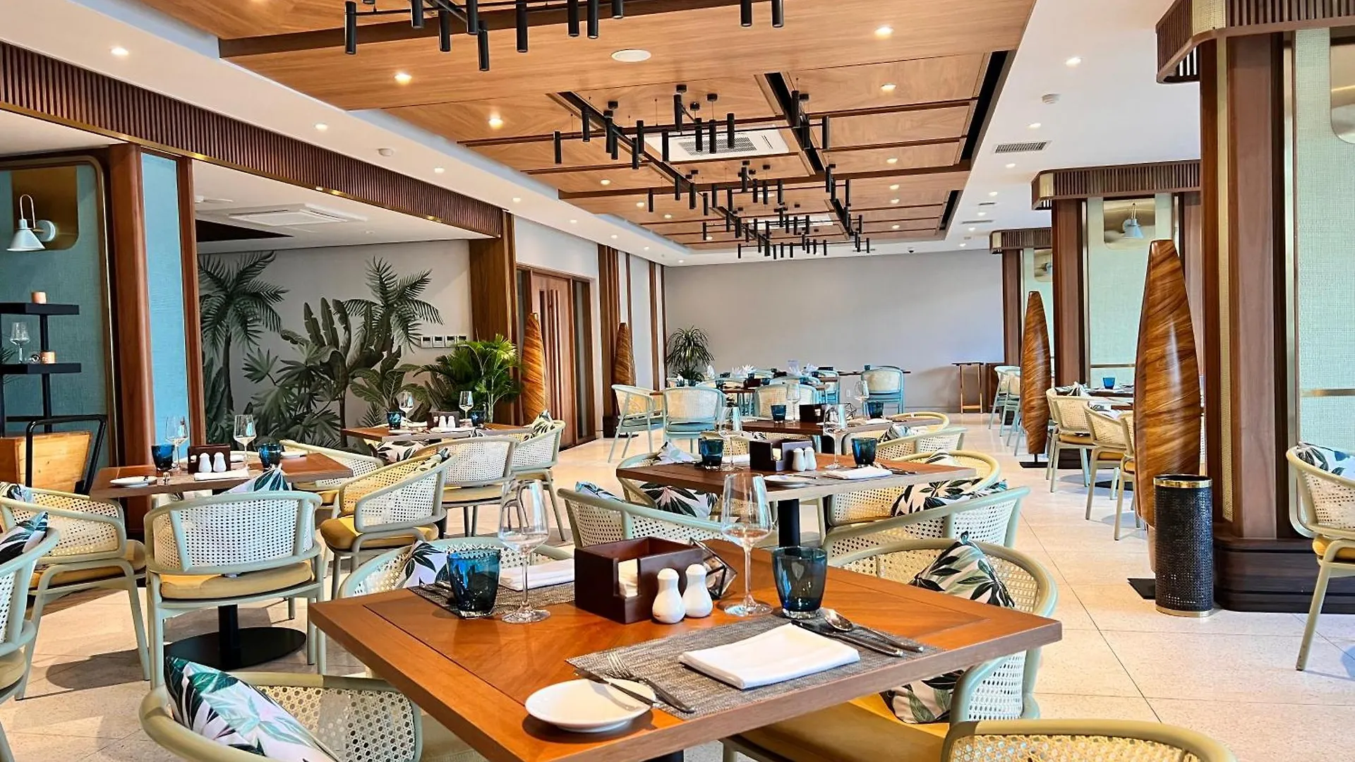 Cam Ranh Villa Nha Trang 0*,